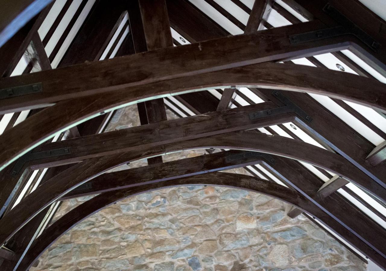 St Aelrhiws Church 외부 사진